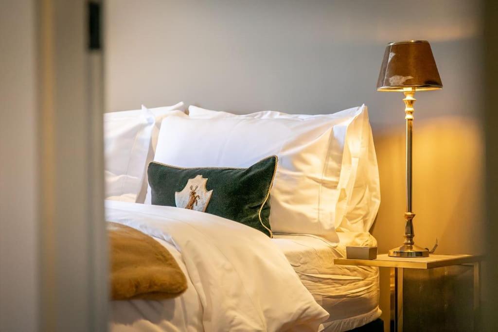 Luxurious 2 Bedroom Holiday Cottage 앰브시 외부 사진